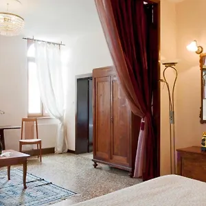 https://venice-gran-canal-apartment.hotelinveneto.com